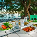 Ada ميسوديه