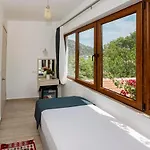Ada Δωμάτια σε οικογενειακή κατοικία