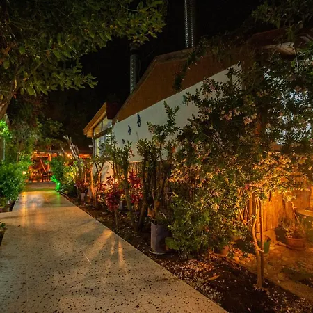 Ada Δωμάτια σε οικογενειακή κατοικία *