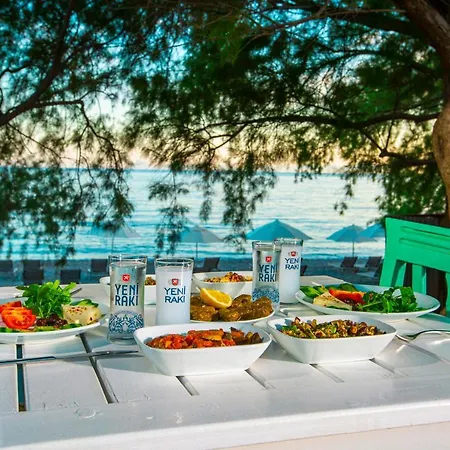 Δωμάτια σε οικογενειακή κατοικία Ada